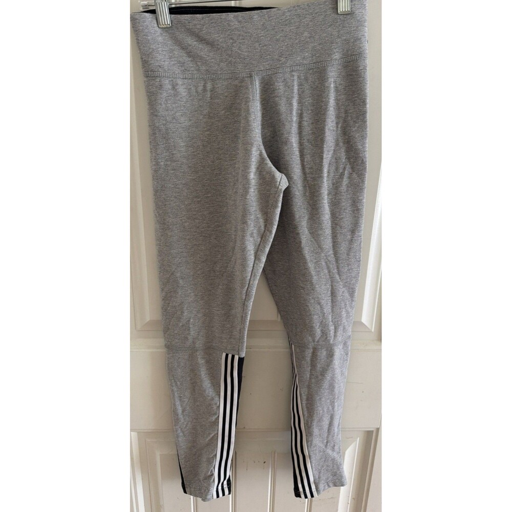Adidas Women’s Workout Pants Size Medium Leggings